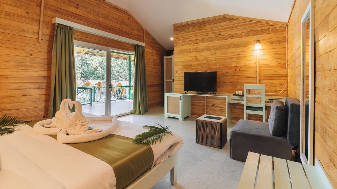 Photo of Bedroom in Timbholi