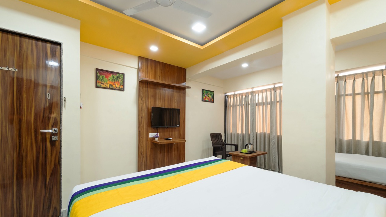Photo of Bedroom in Hadapsar