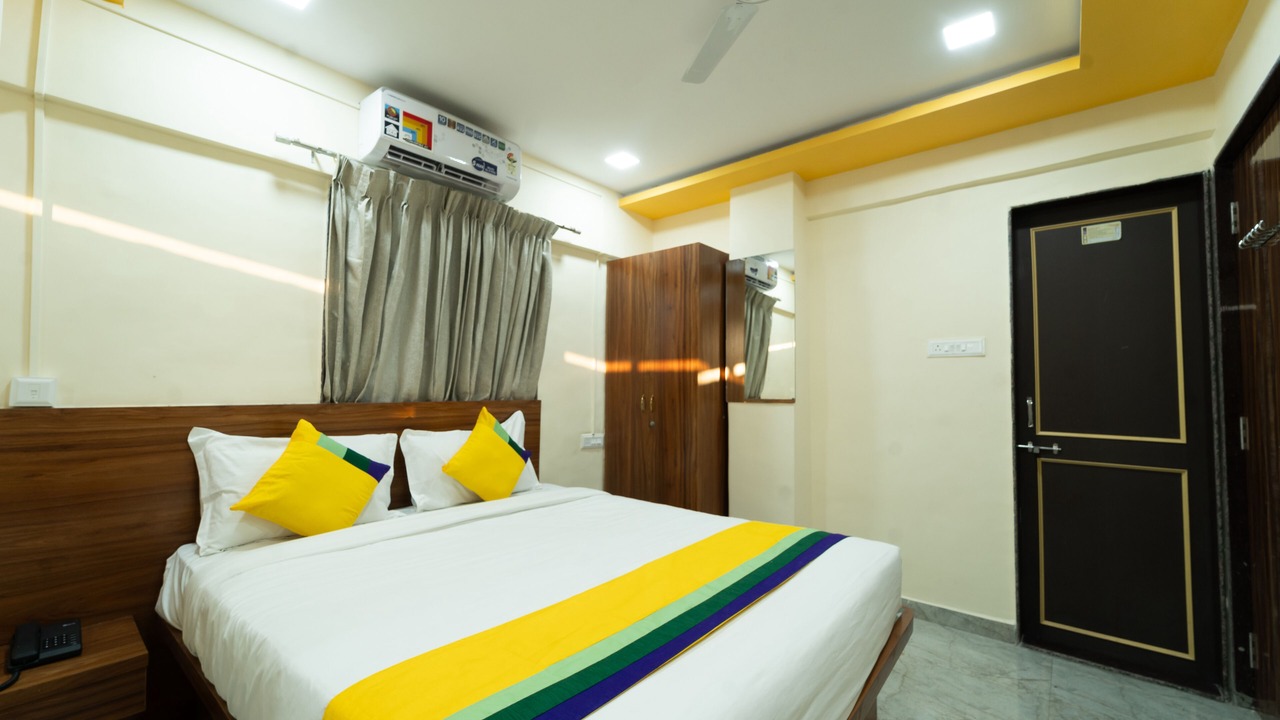 Photo of Bedroom in Hadapsar