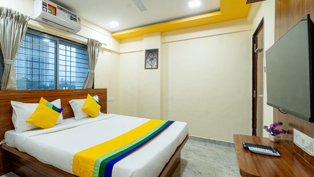 Photo of Bedroom in Hadapsar