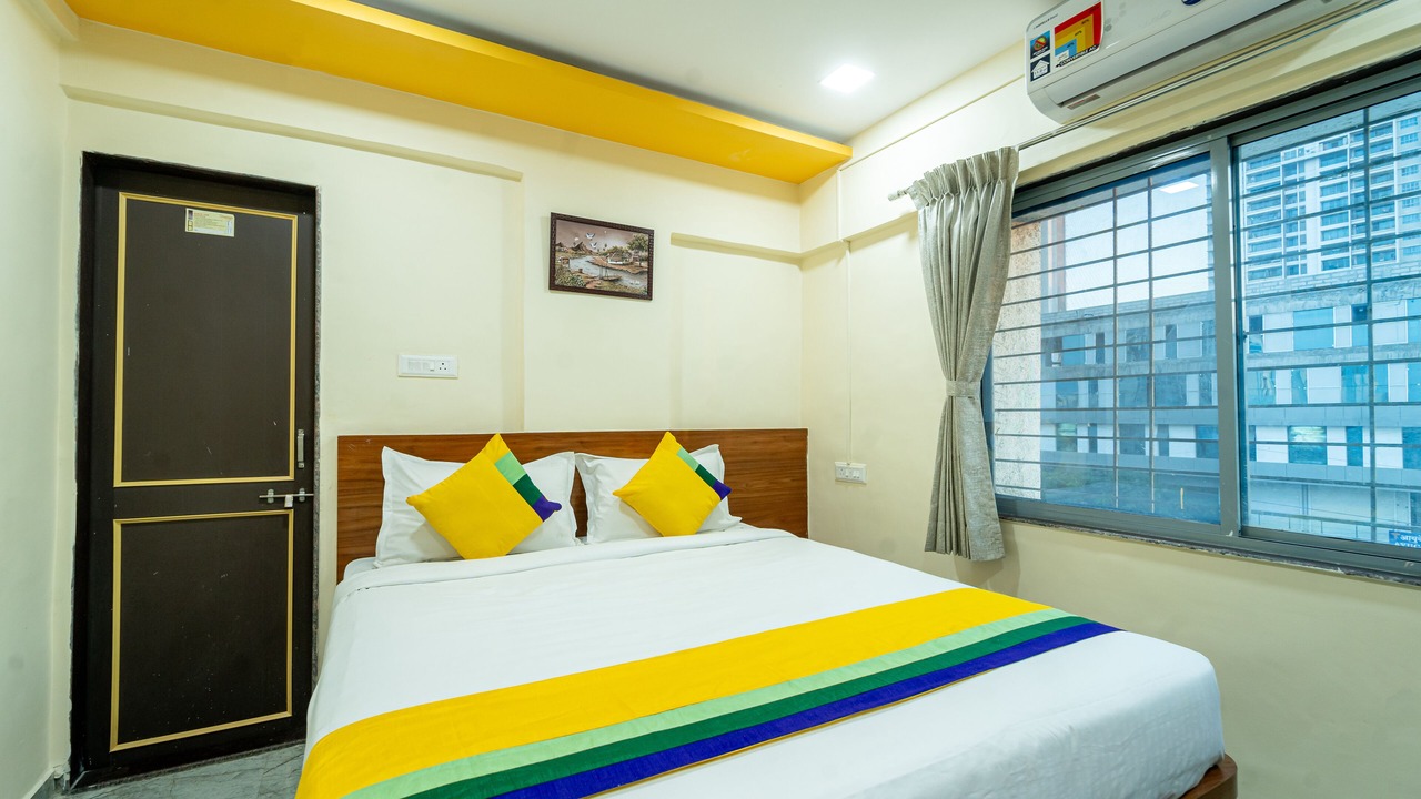 Photo of Bedroom in Hadapsar