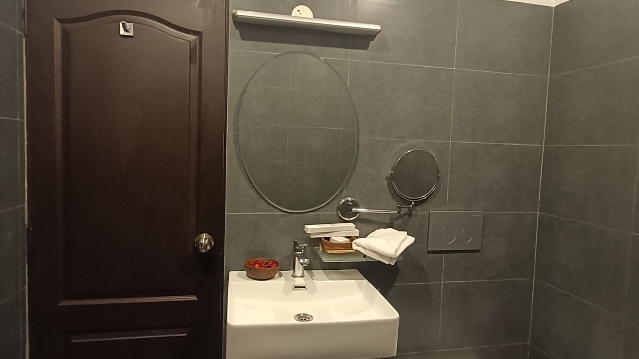 Photo of Bathroom in Sadras