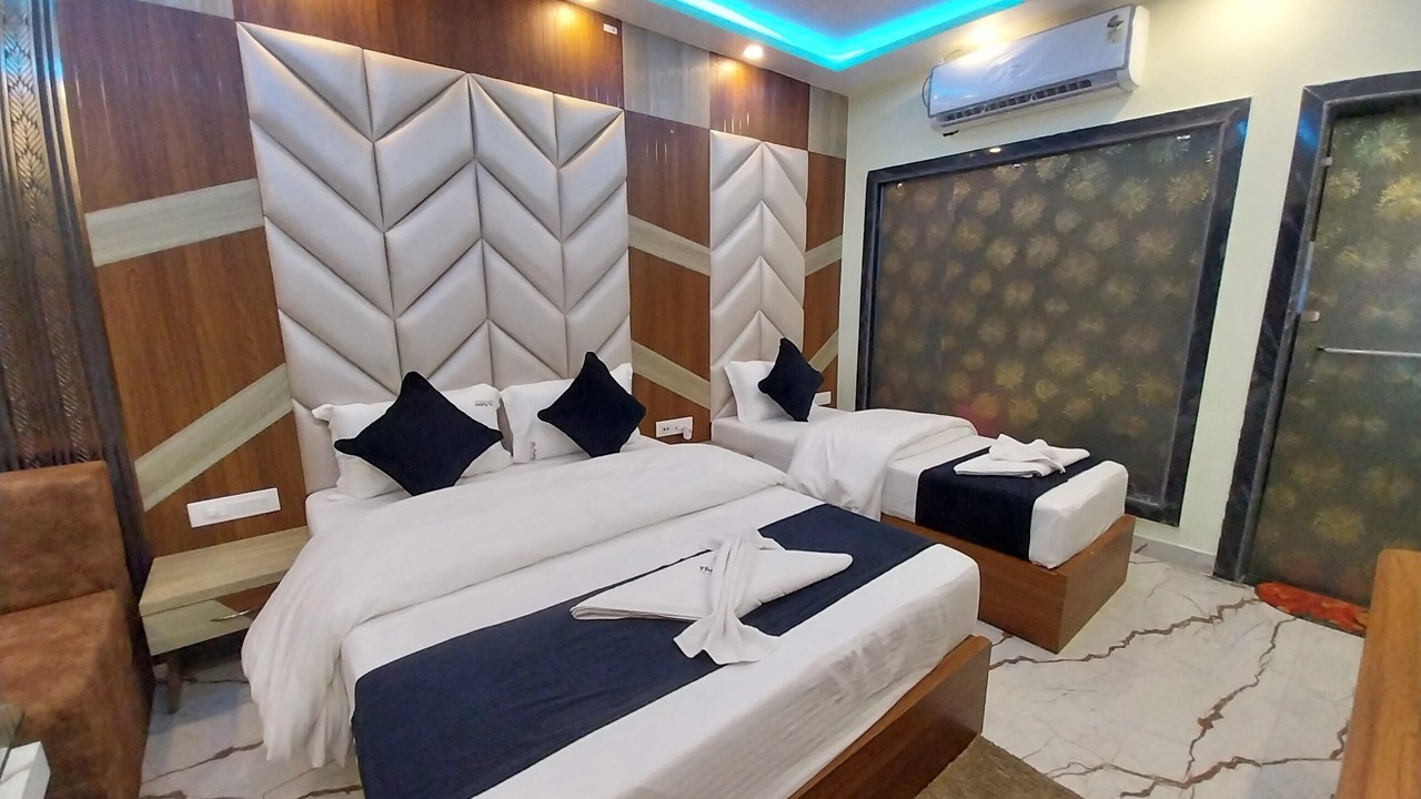 Photo of Bedroom in Mandarmani
