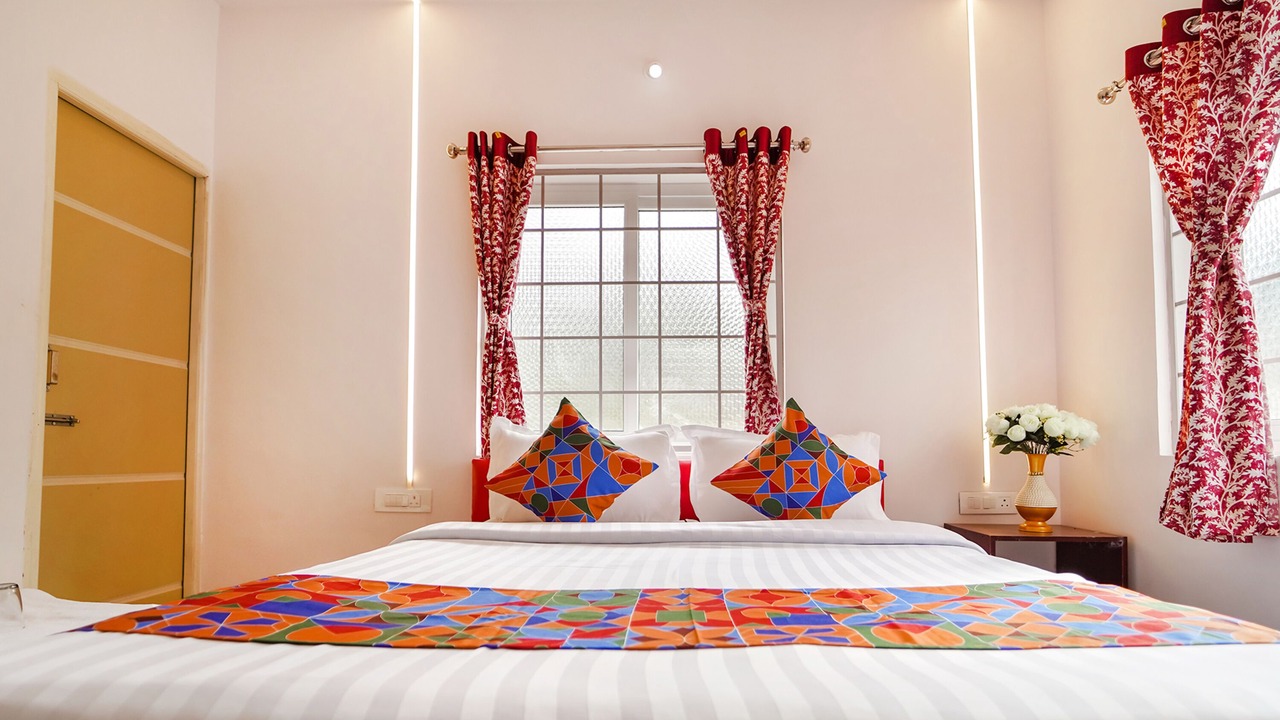 Photo of Bedroom in West Mere