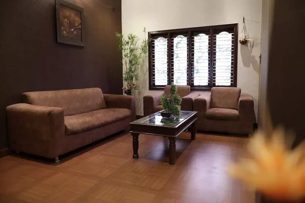 Photo of Livingroom in Chikkaballapur