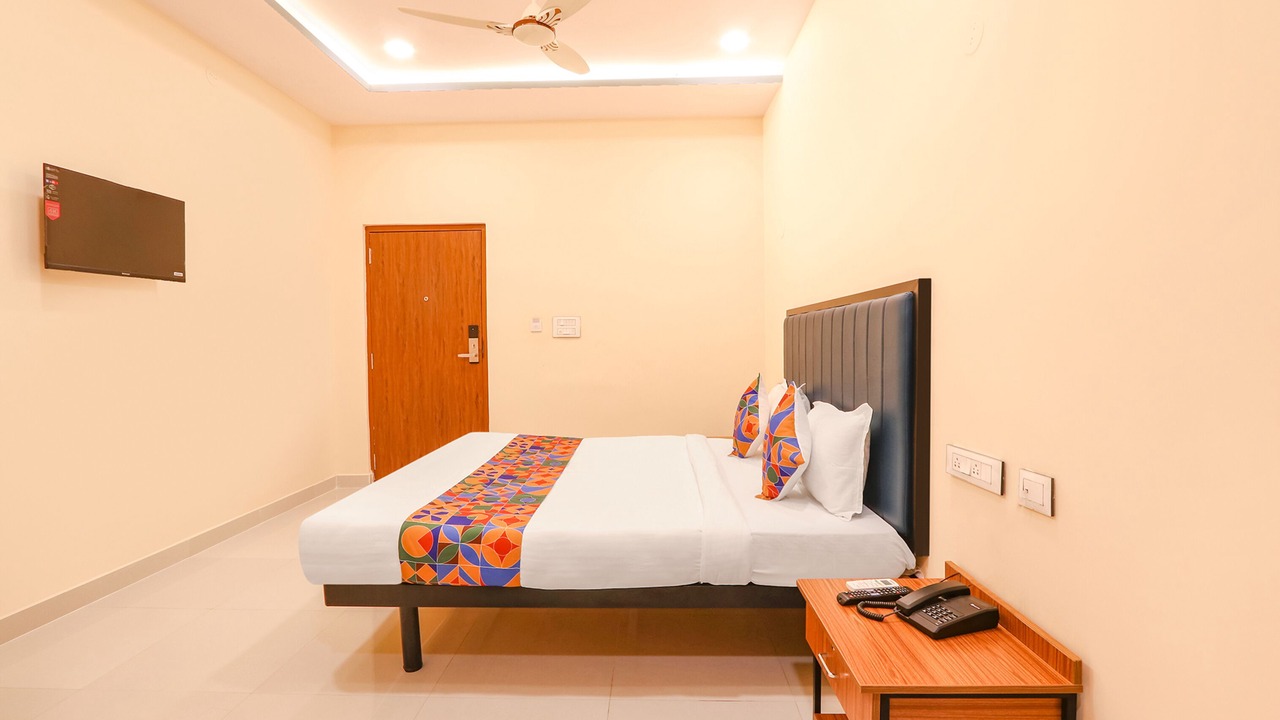 Photo of Bedroom in Mahbubnagar