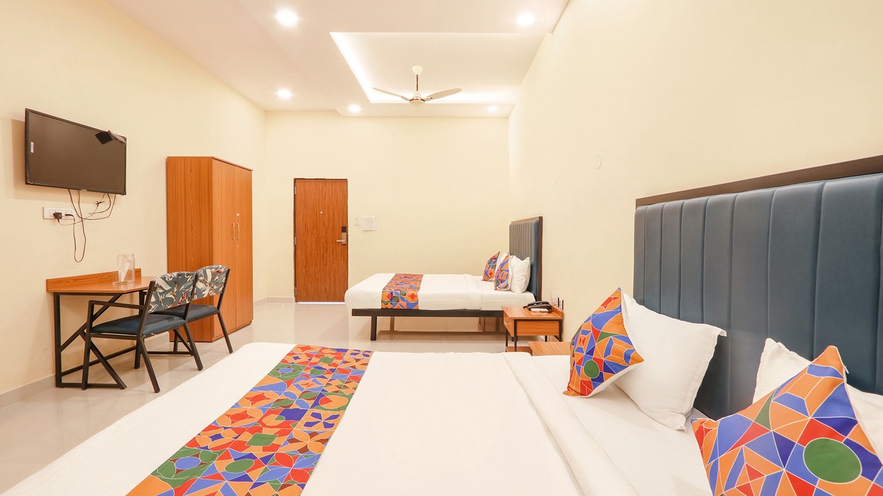 Photo of Bedroom in Mahbubnagar