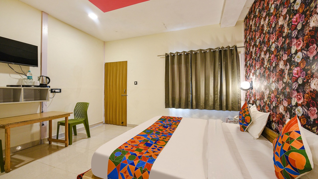 Photo of Bedroom in Dhanaulti