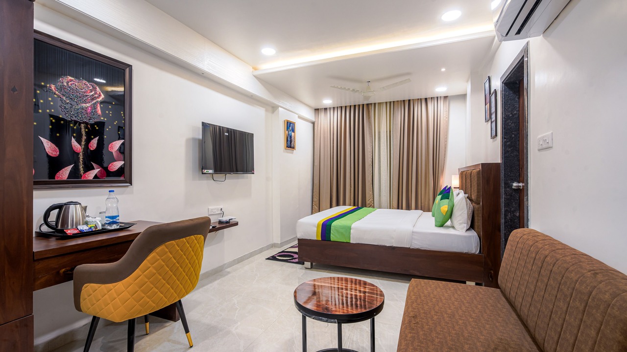 Photo of Bedroom in Hingana