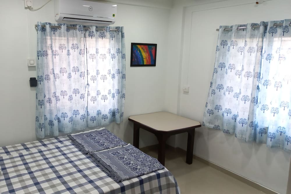 Photo of Bedroom in Sangli