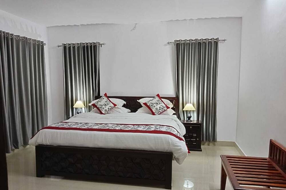 Photo of Bedroom in Chikalwas