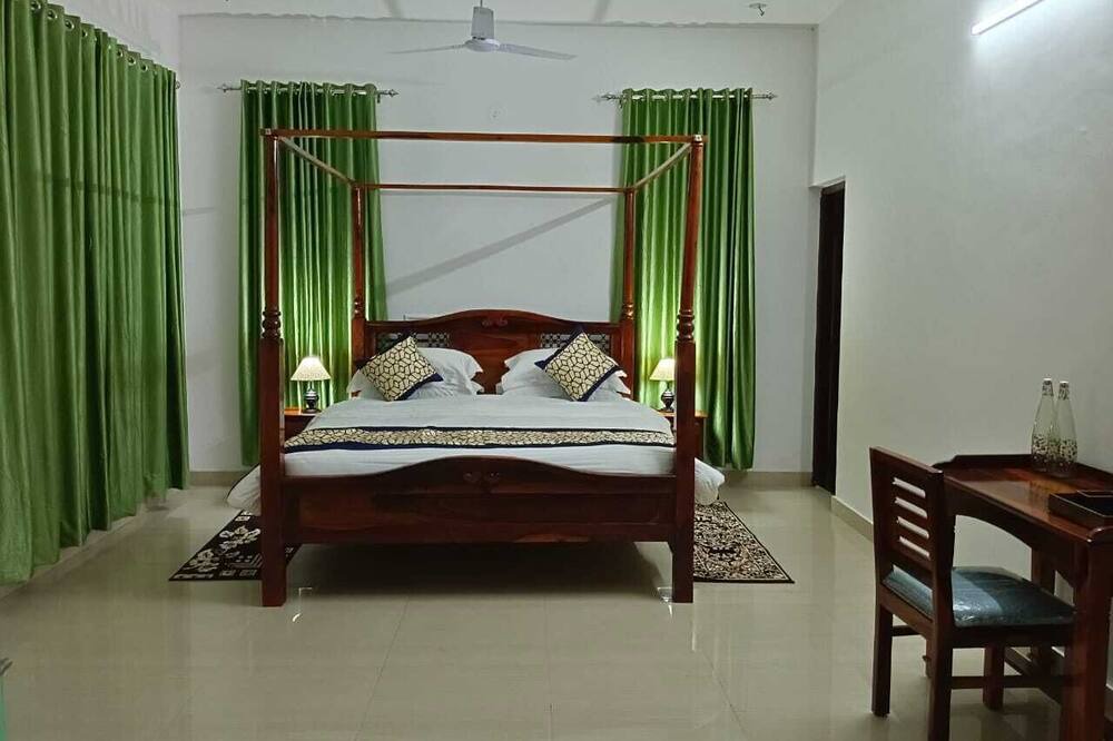 Photo of Bedroom in Chikalwas