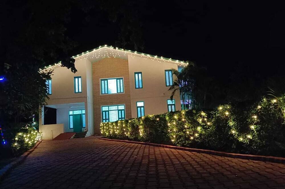 Photo of Outdoor in Chikalwas