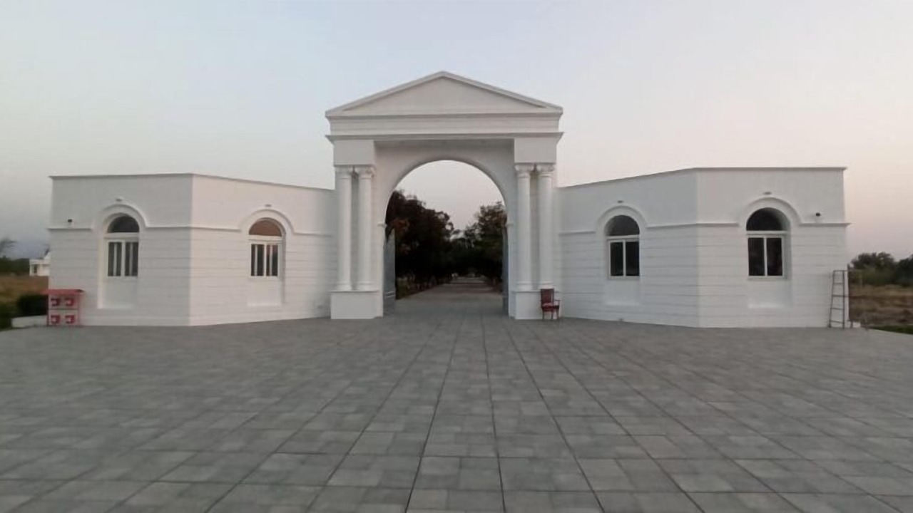 Photo of Outdoor in Desuri