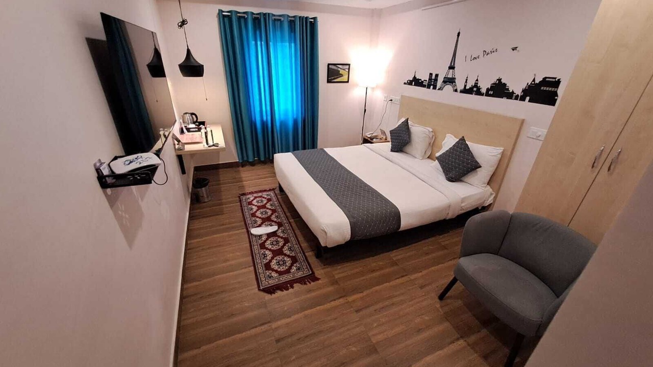 Photo of Bedroom in Kakinada