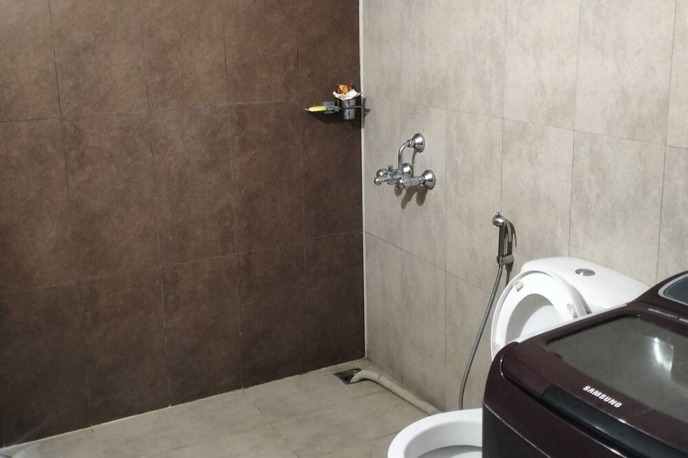 Photo of Bathroom in Narasapura