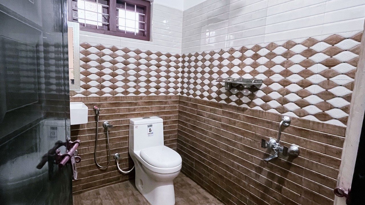 Photo of Bathroom in Kanthalloor