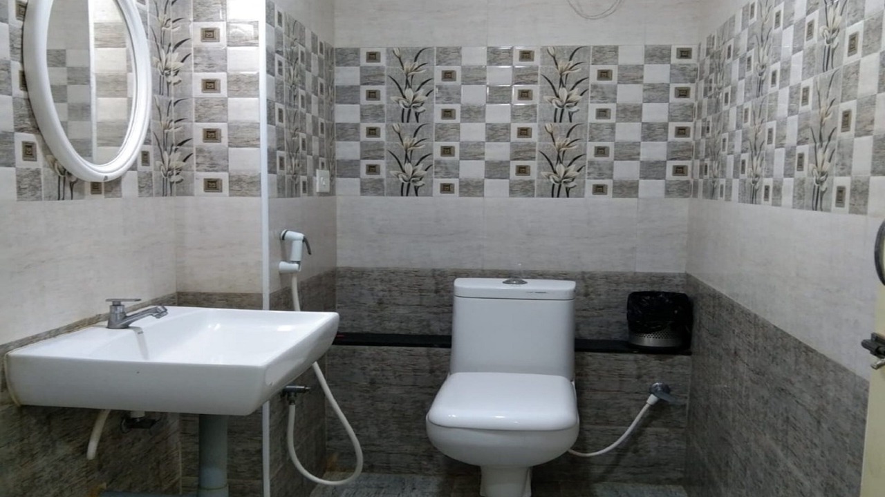 Photo of Bathroom in Heritage Town