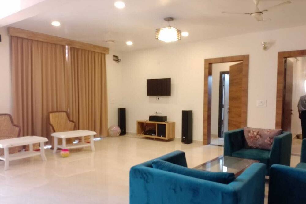 Photo of Livingroom in Udaipur