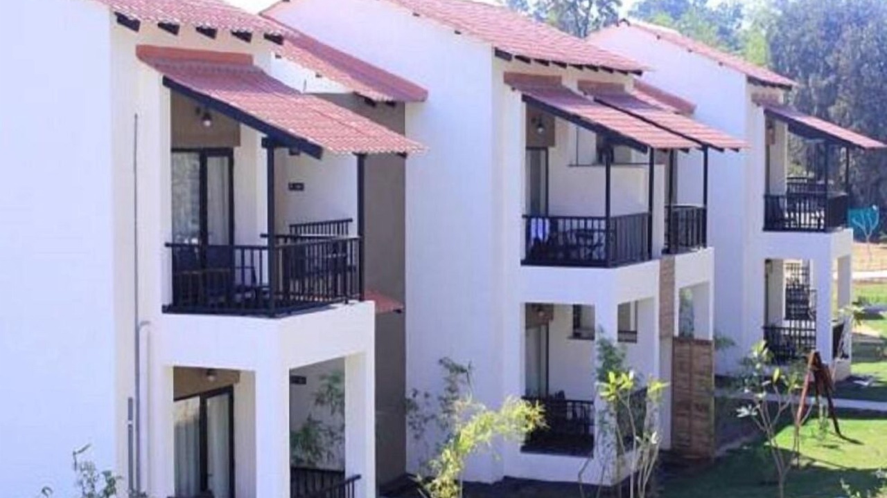 Photo of Outdoor in Mocha