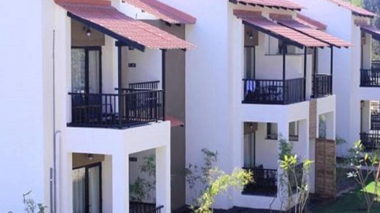 Photo of Outdoor in Mocha