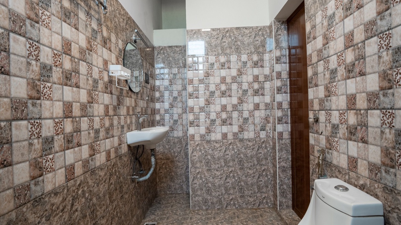 Photo of Bathroom in Kalapettai