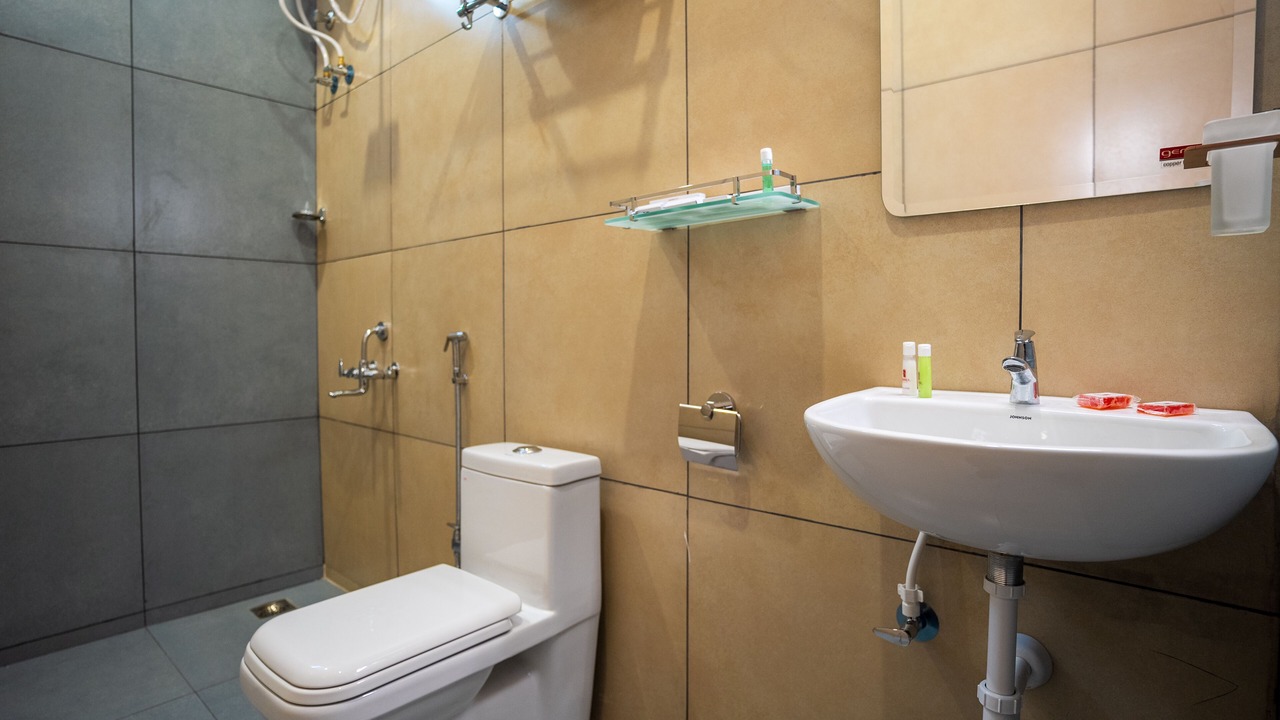 Photo of Bathroom in Tindivanam