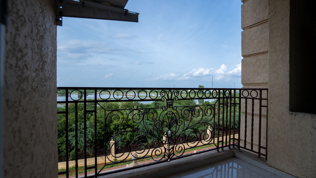 Photo of Patio Balcony in Oragadam