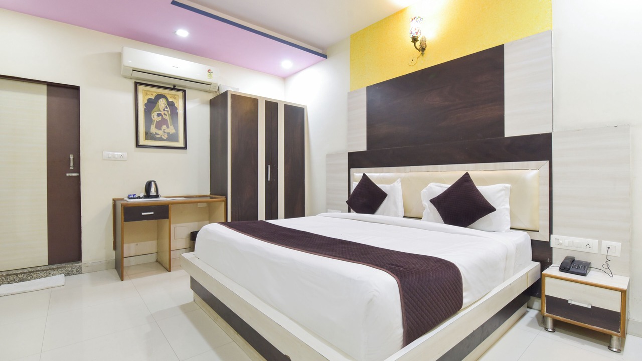 Photo of Bedroom in Jagatpura