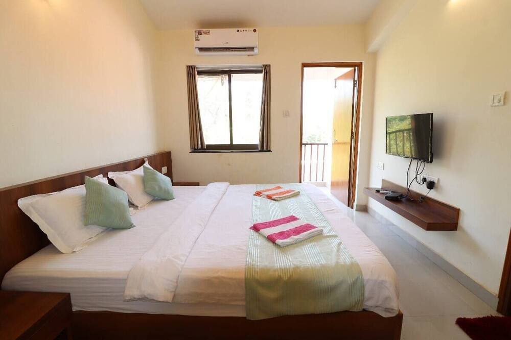 Photo of Bedroom in Vagator
