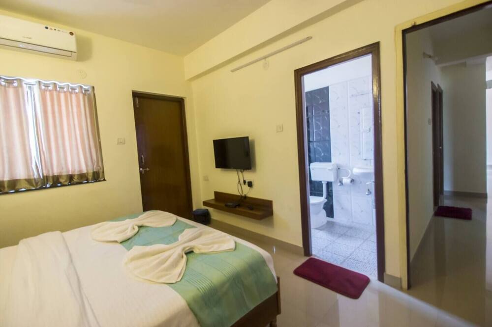 Photo of Bedroom in Vagator