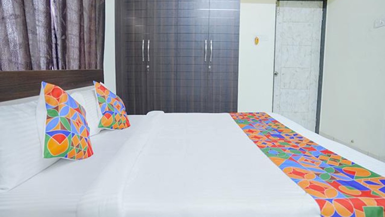 Photo of Bedroom in Vandavasi
