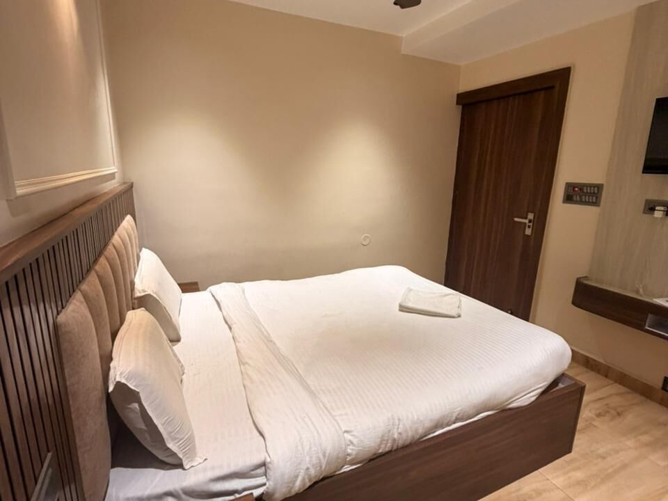 Photo of Bedroom in Chakradharpur