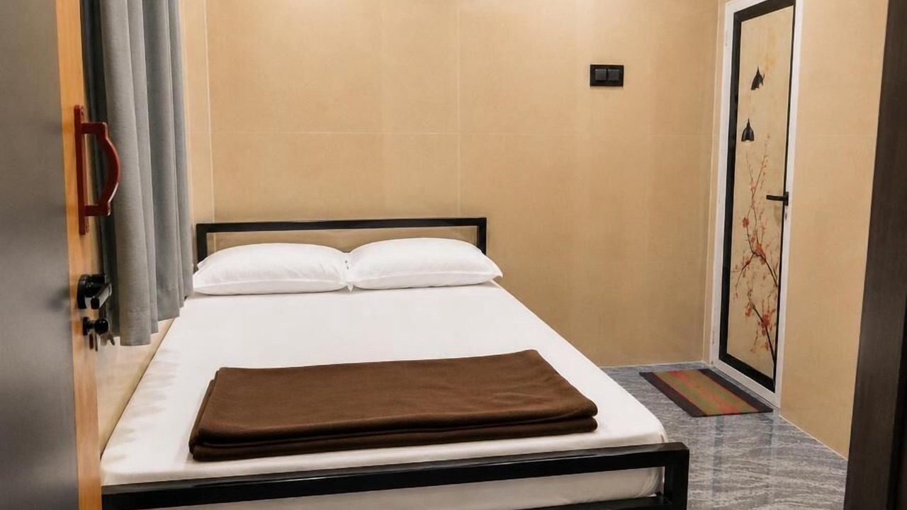 Photo of Bedroom in Rameshwaram