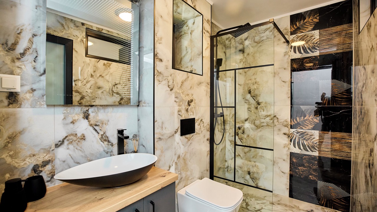 Photo of Bathroom in Cornu