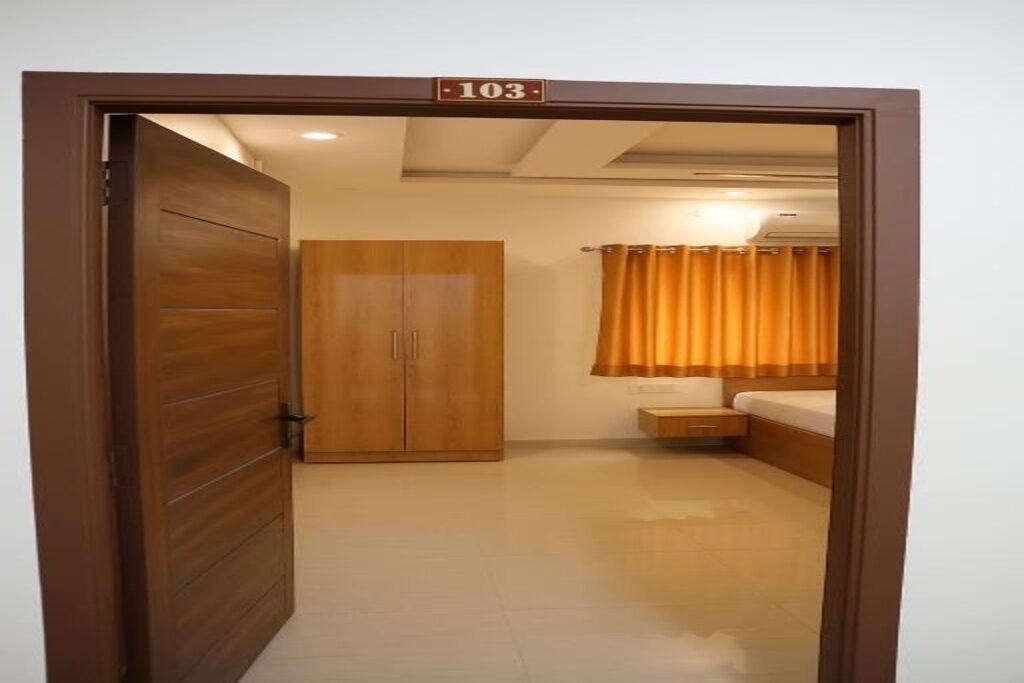 Photo of Bedroom in Tiruvallur