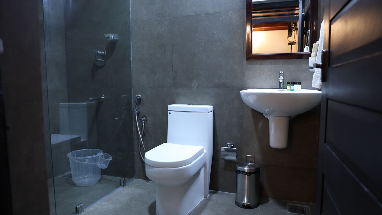 Photo of Bathroom in Alwaye
