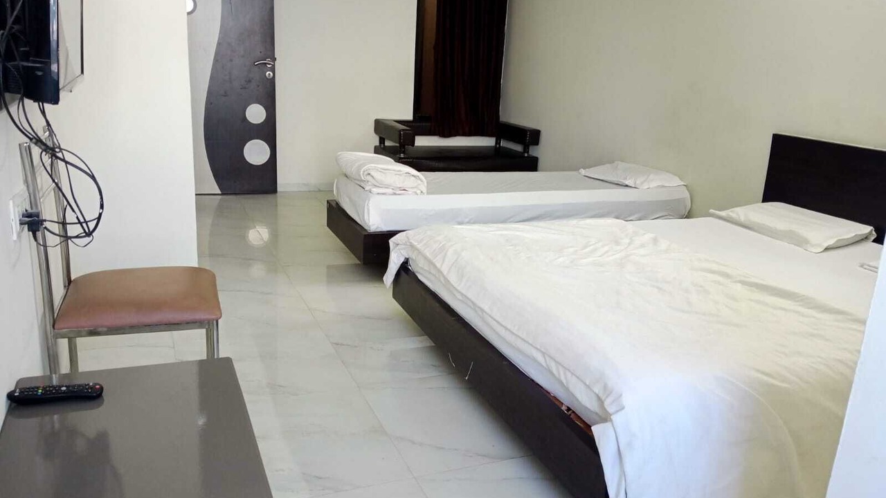 Photo of Bedroom in Morbi