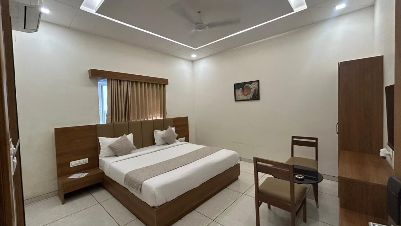 Photo of Bedroom in Panch Mahals District