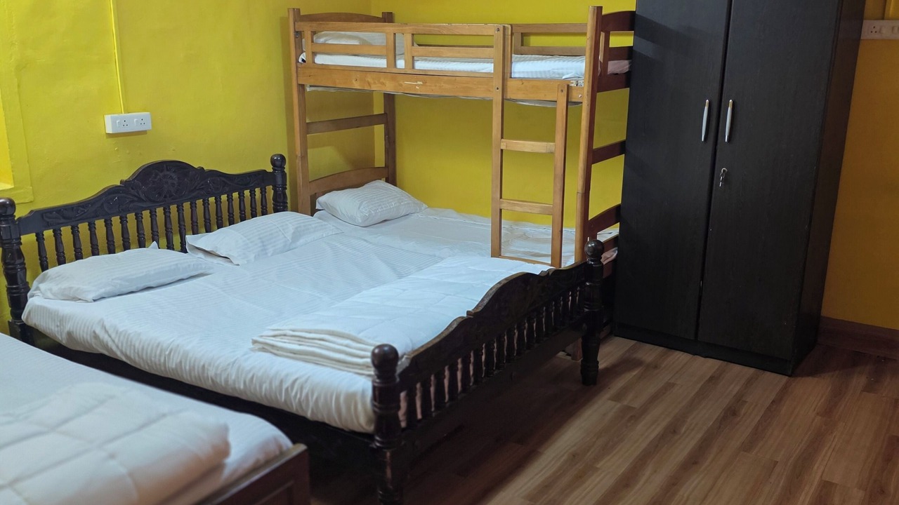 Photo of Bedroom in Valparai