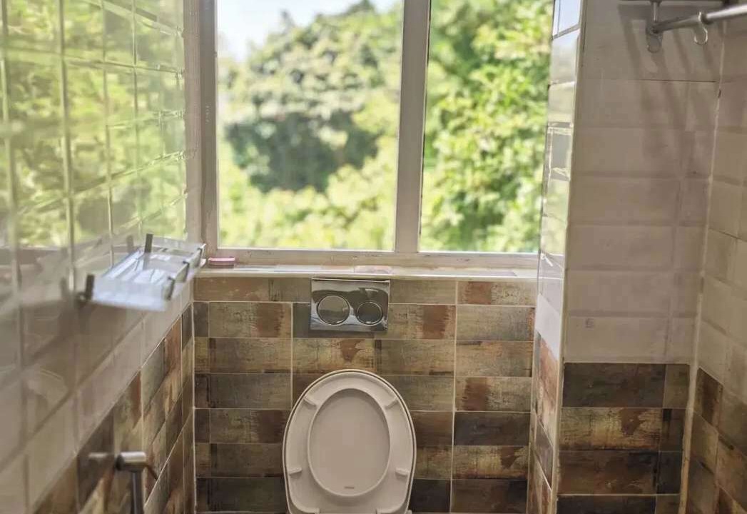Photo of Bathroom in Valparai