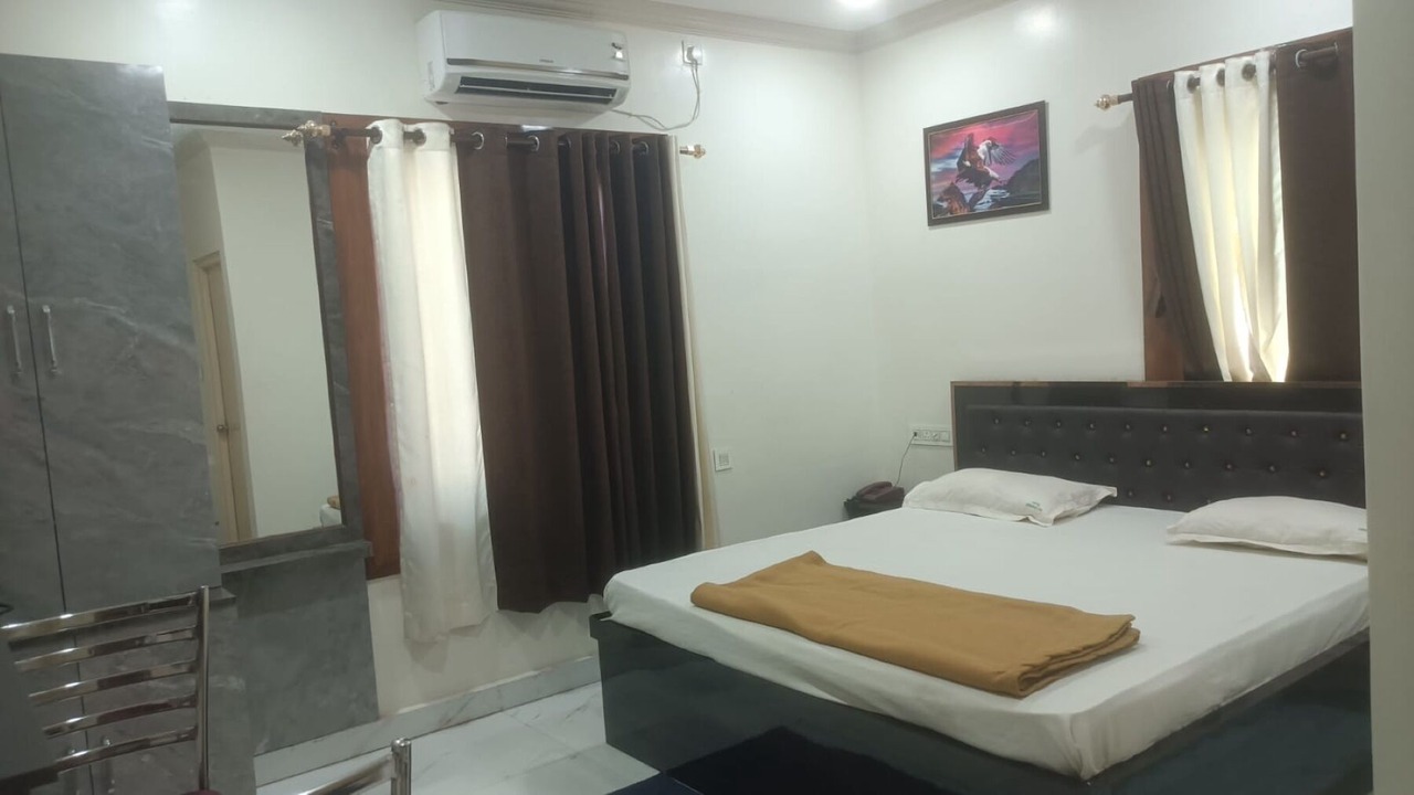 Photo of Bedroom in Bhubaneshwar