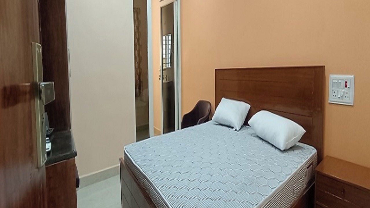 Photo of Bedroom in Koyambedu