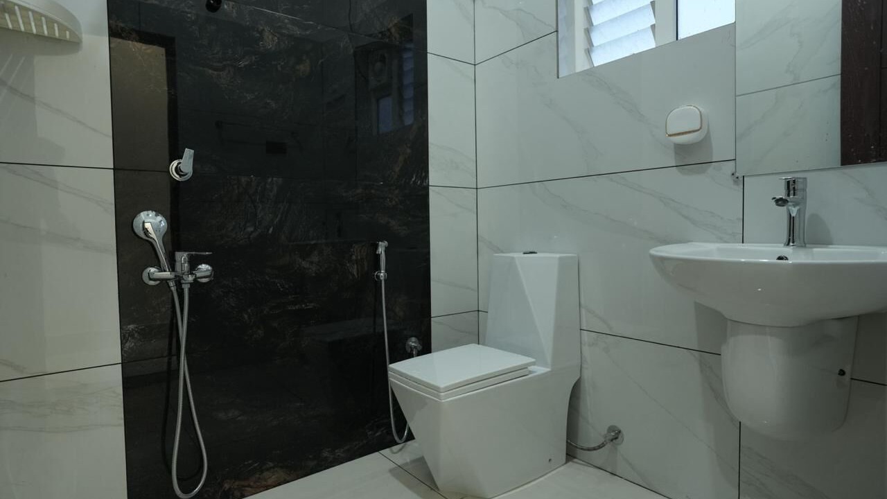 Photo of Bathroom in Thiruvananthapuram