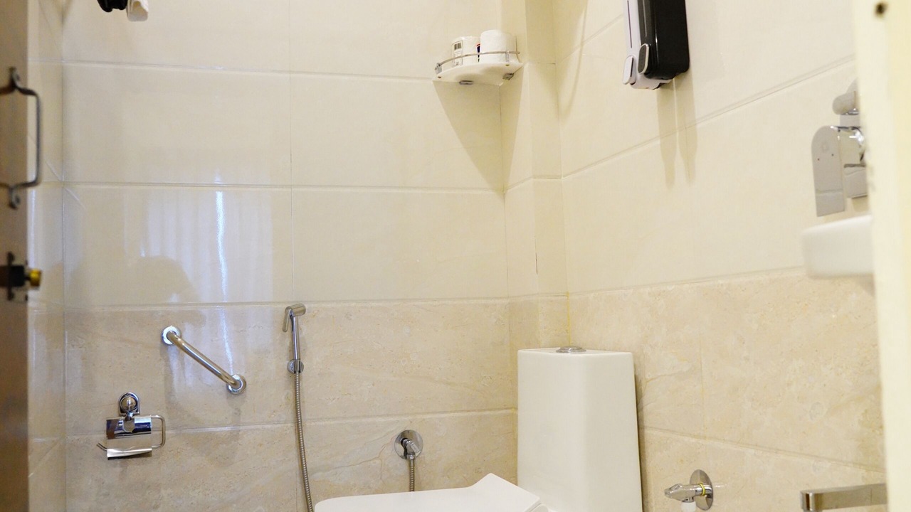 Photo of Bathroom in Puttaparthi