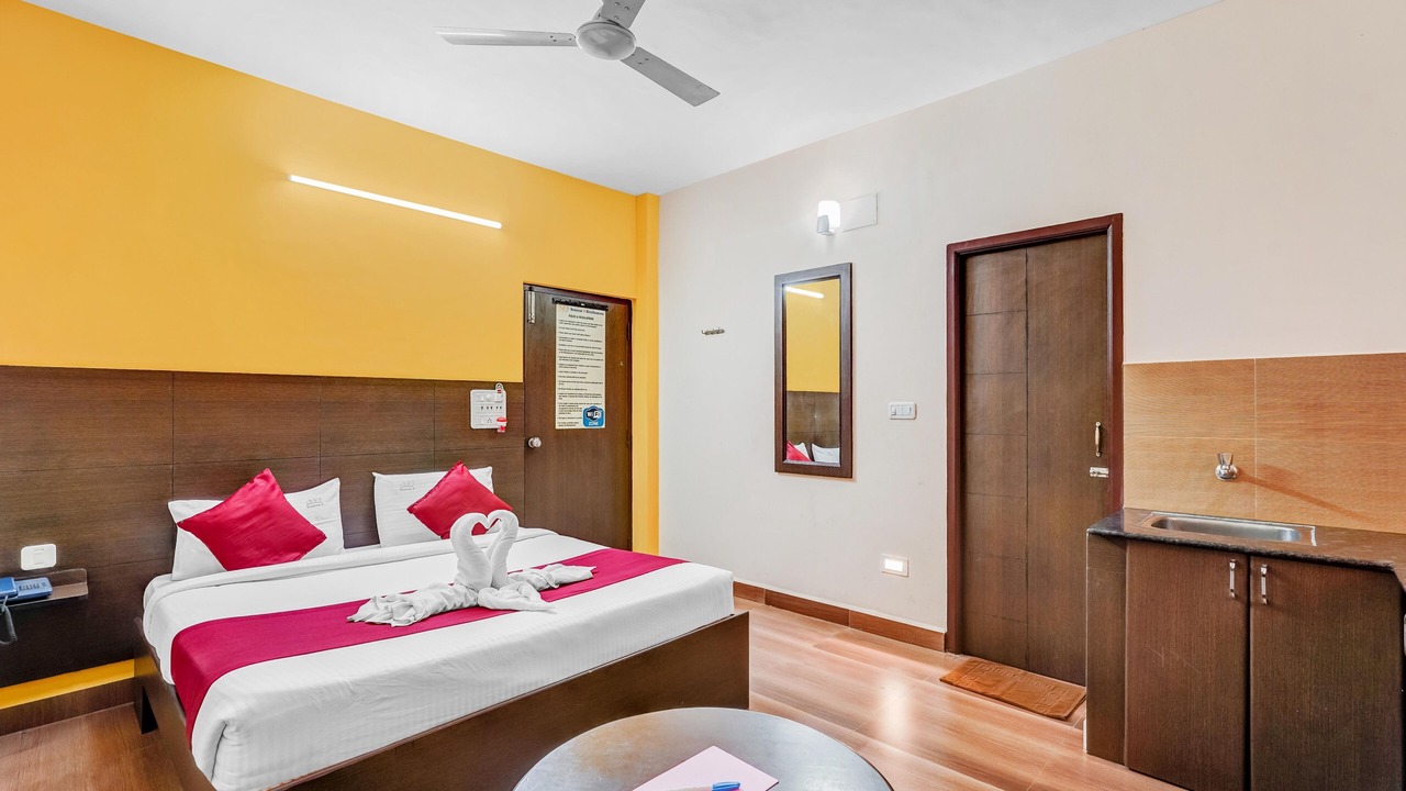 Photo of Bedroom in Mylapore Tiruvallikk