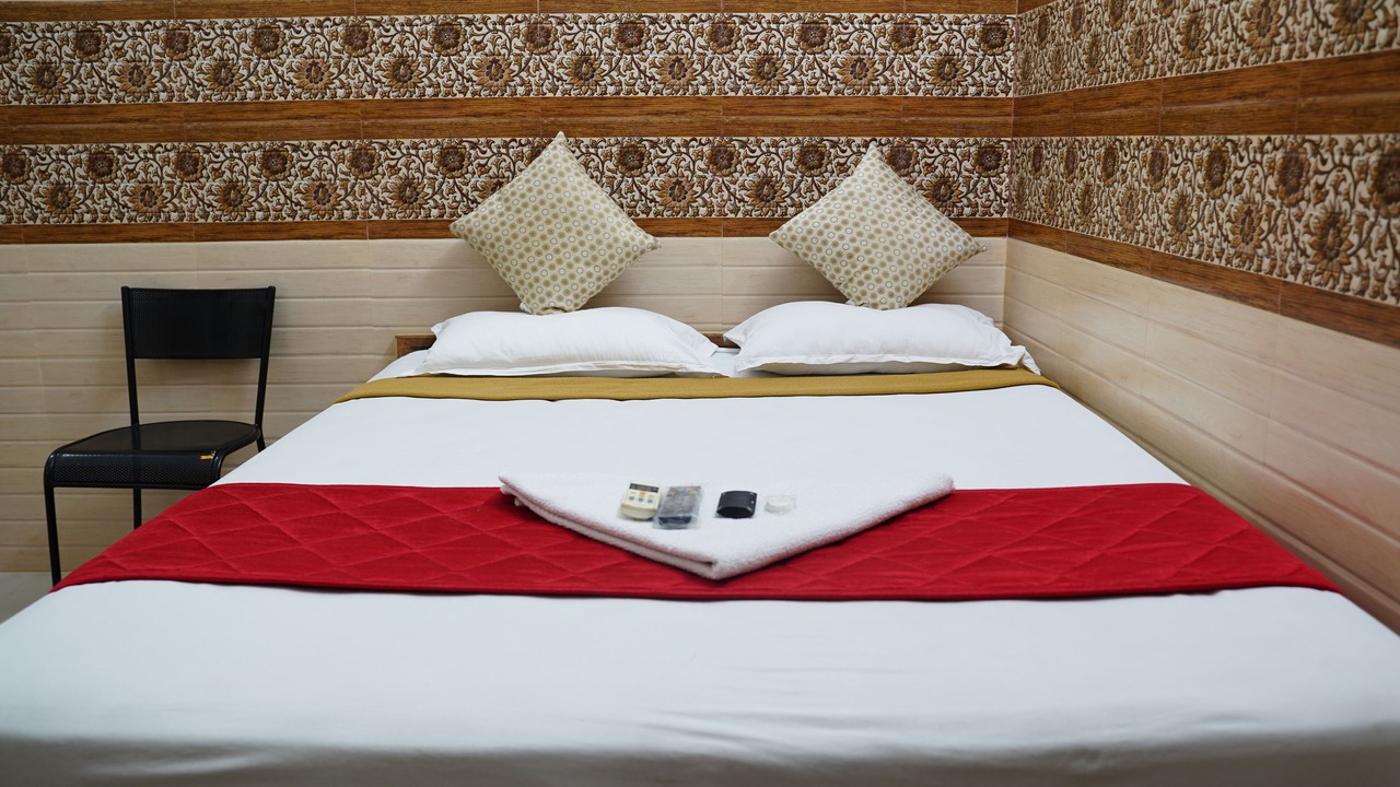 Photo of Bedroom in Nanganallur