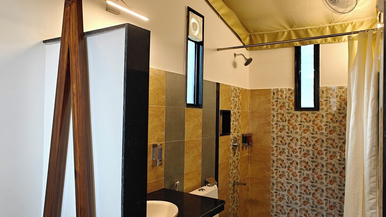 Photo of Bathroom in Avarghani