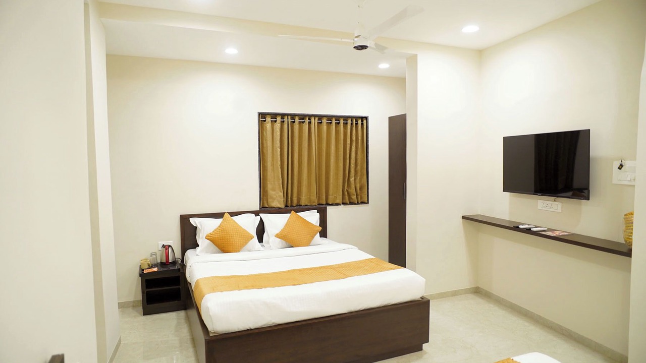 Photo of Bedroom in Kolhapur