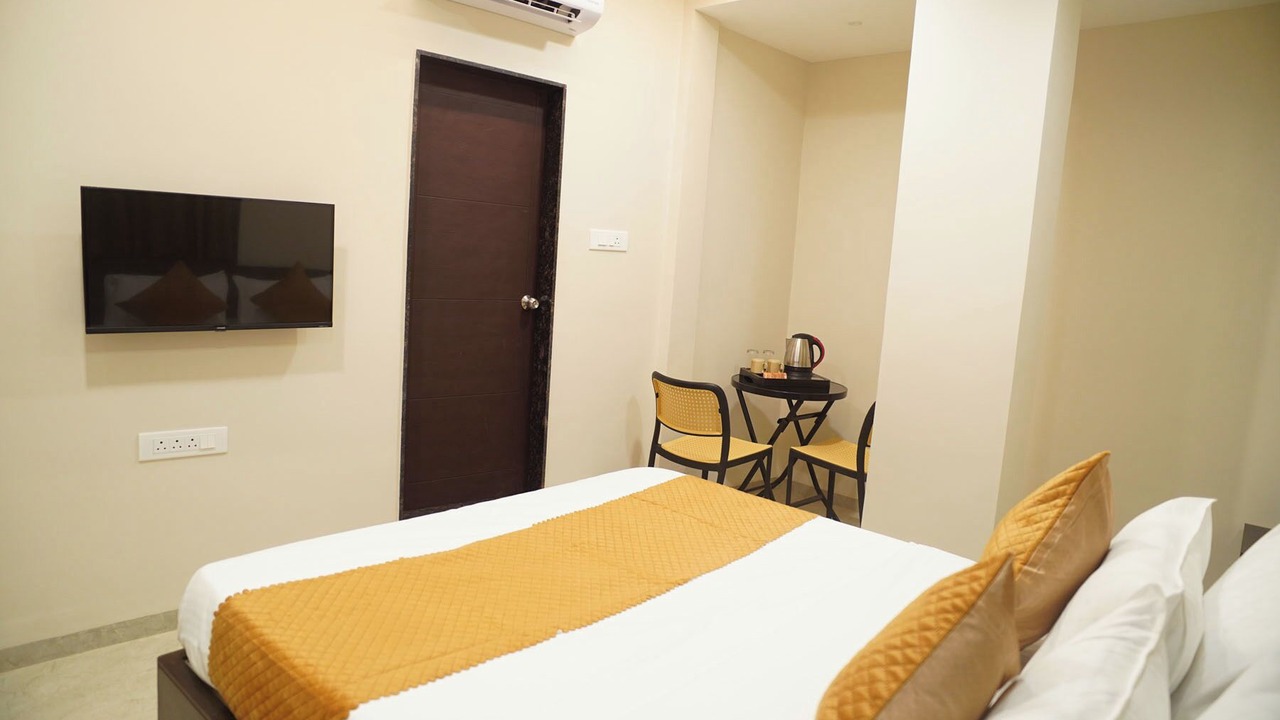 Photo of Bedroom in Kolhapur